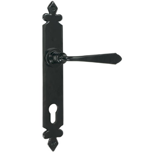 Cromwell_Lever_Handle.jpg