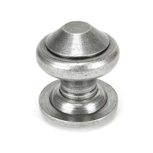 Regency_Centre_Door_Knob.jpg