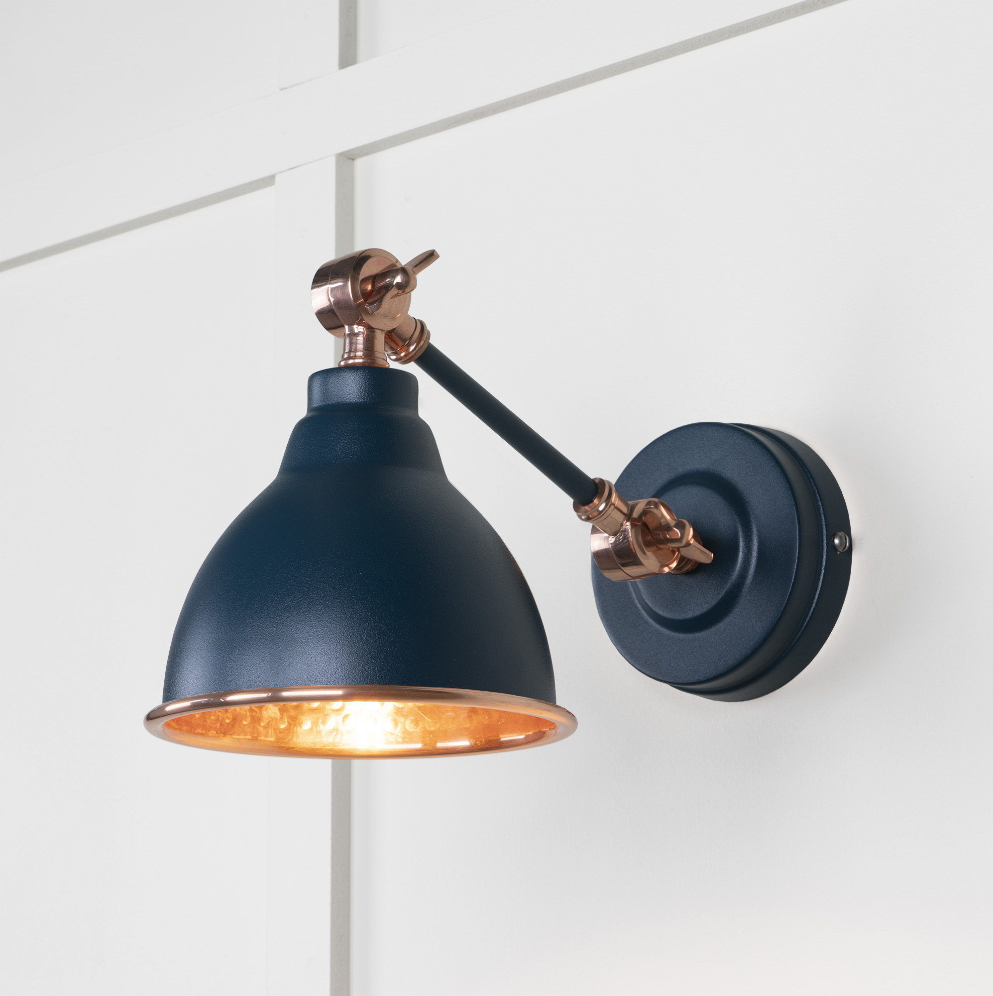 Hammered Copper Brindley Wall Light in Dusk