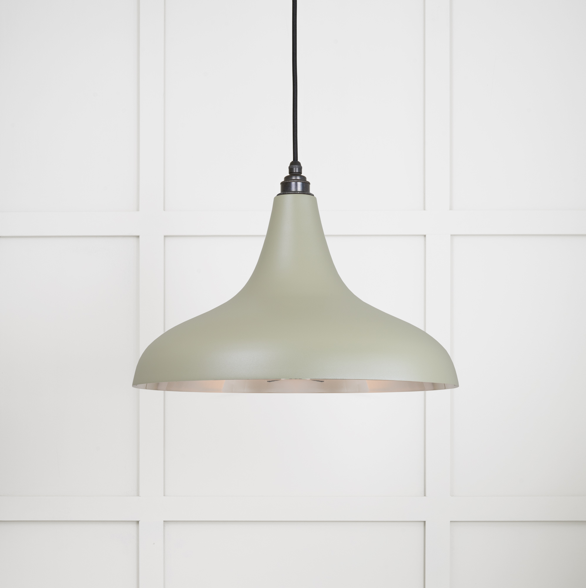Smooth Nickel Frankley Pendant in Tump
